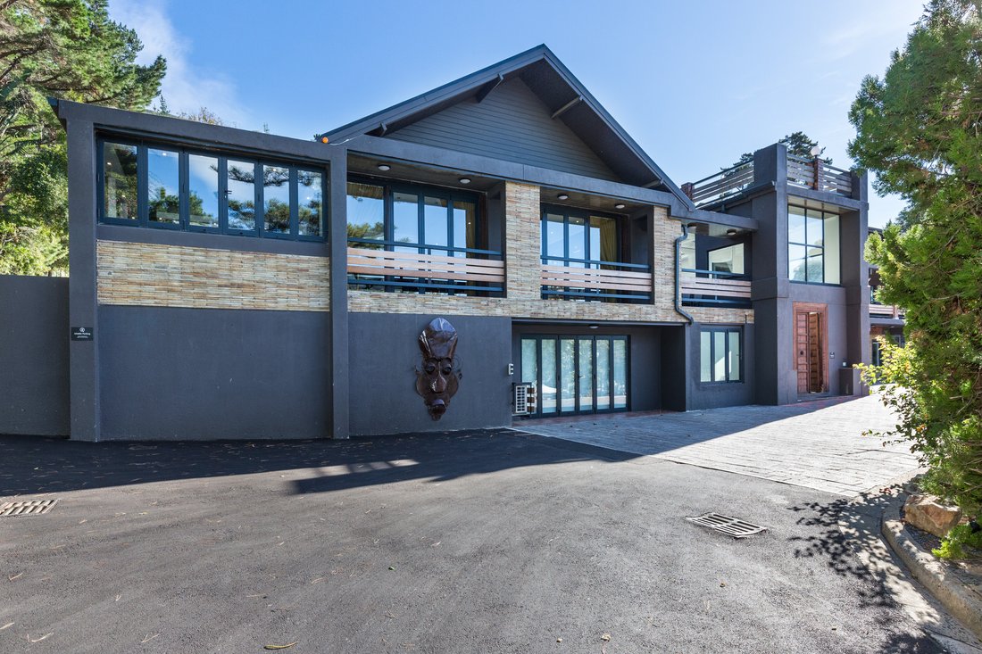 House in Bel Ombre, Cape Town, Western Cape 1 - 17624434