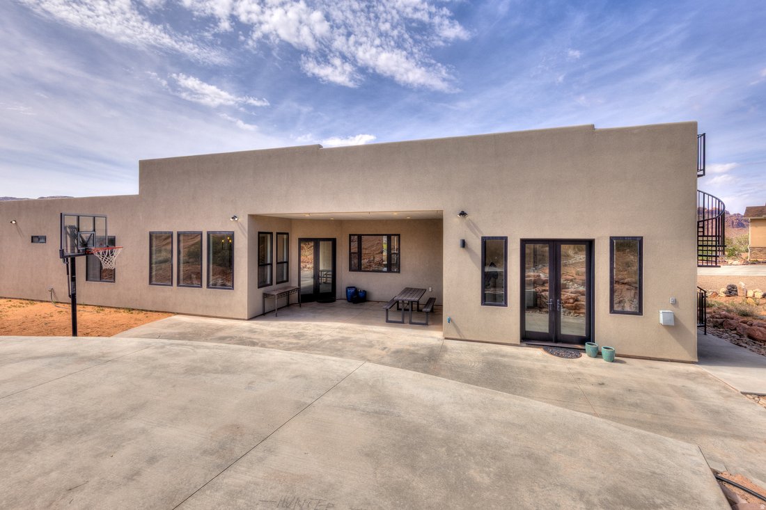 House in Moab, Utah, United States 3 - 17601878