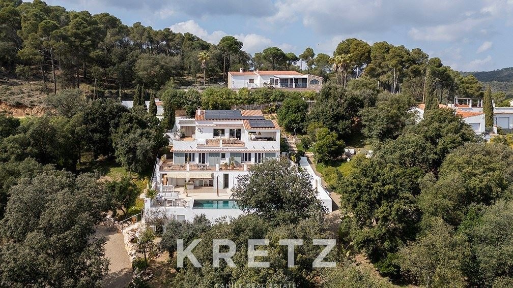 Villa in Vall-llobrega, Catalonia, Spain 1 - 17622872