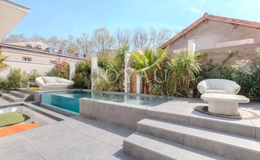 House in Les Chalets-Saint Aubin-Saint Etienne, Toulouse, France 1
