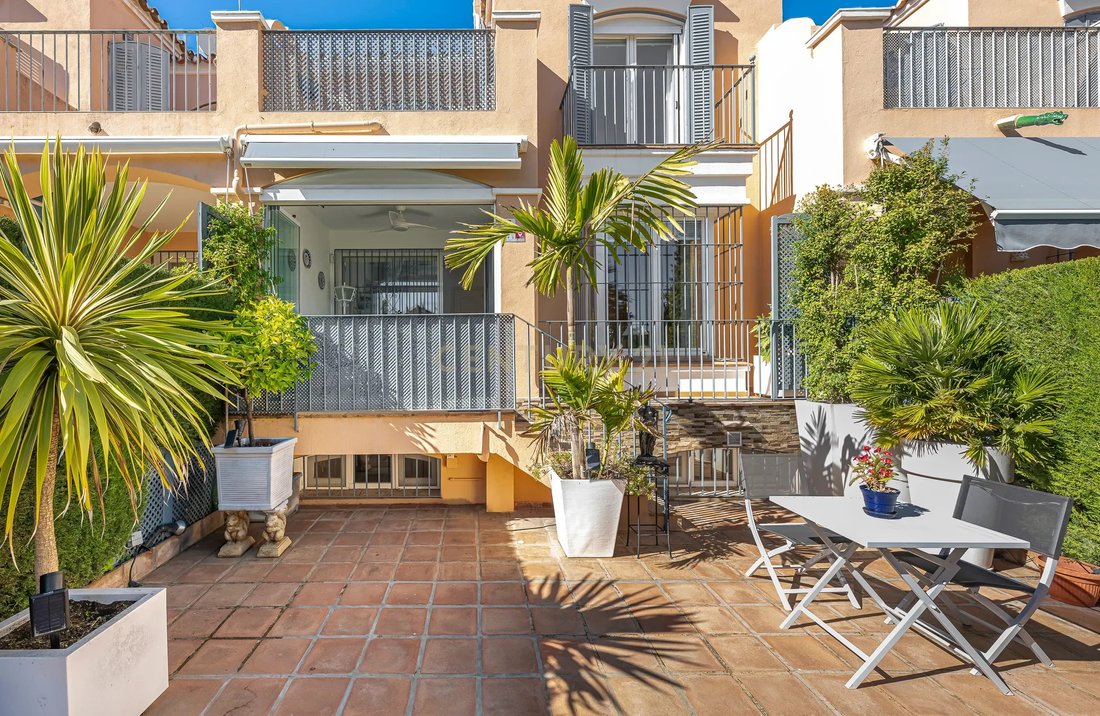 Villa in Marbella, Andalusia, Spain 3 - 17552442