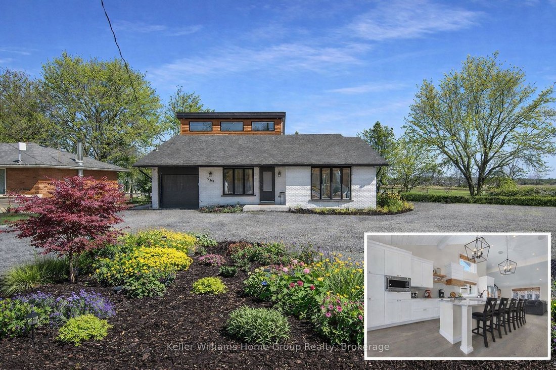 House in Conestogo, Ontario, Canada 1 - 17478211