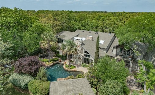 House in Lewisville, Texas, United States 1