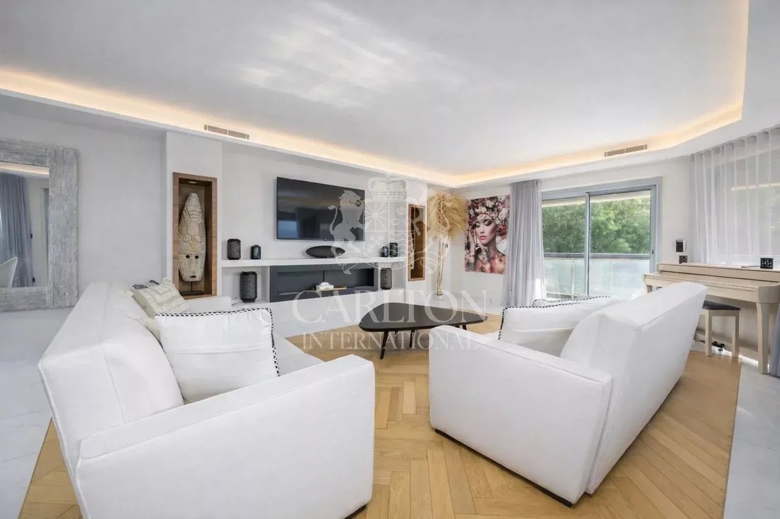Apartment in Vieux Cannet, Le Cannet, France 5 - 14256691