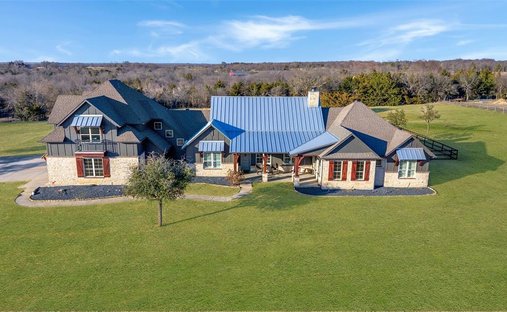 House in Gunter, Texas, United States 1