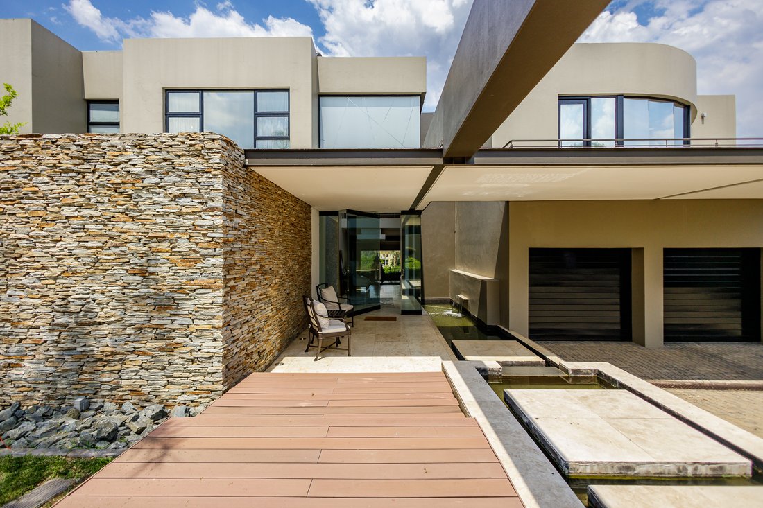House in Bryanston, Gauteng, South Africa 2 - 17624289