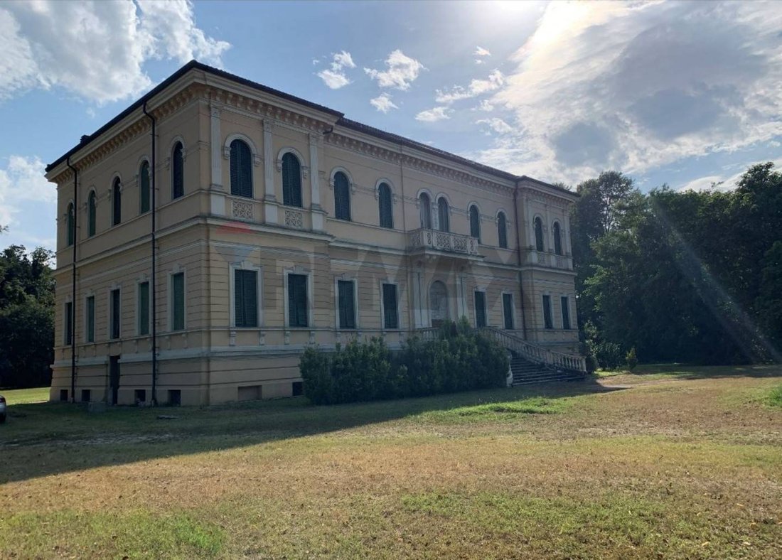 Villa in Masi Torello, Emilia-Romagna, Italy 5 - 17623513
