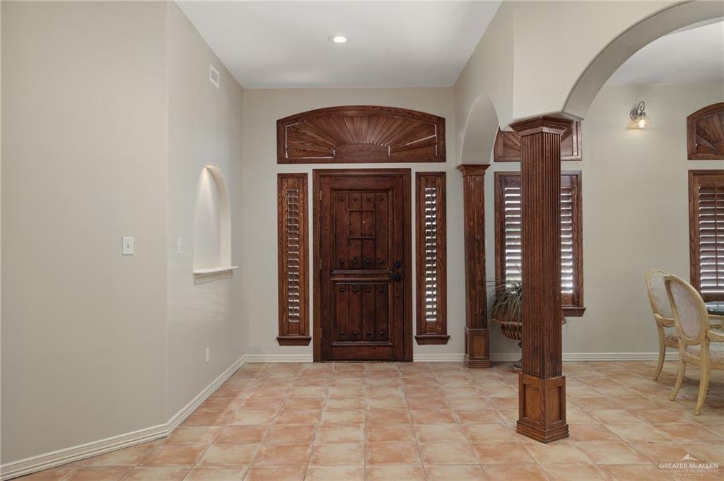 House in Elsa, Texas, United States 3 - 17620566