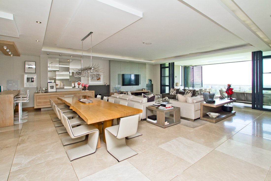 House in Houghton Estate, Gauteng, South Africa 3 - 17624425