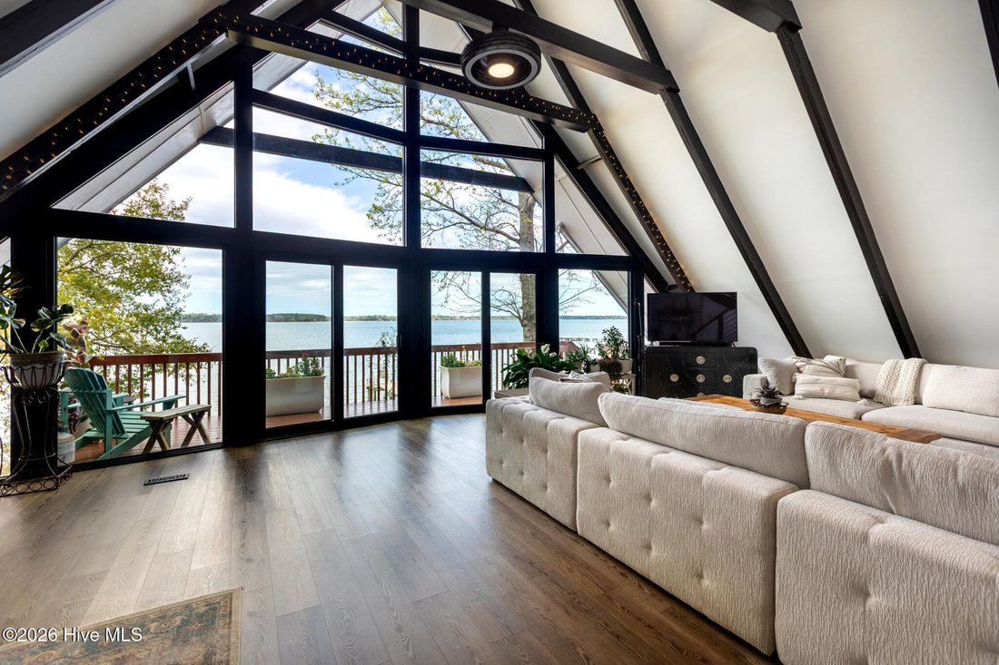 House in North Topsail Beach, North Carolina, United States 2 - 17621013