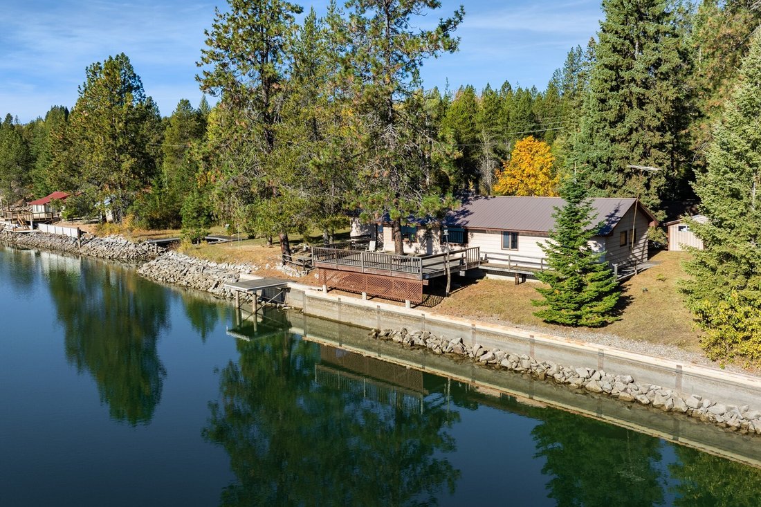 House in Sandpoint, Idaho, United States 3 - 17620422