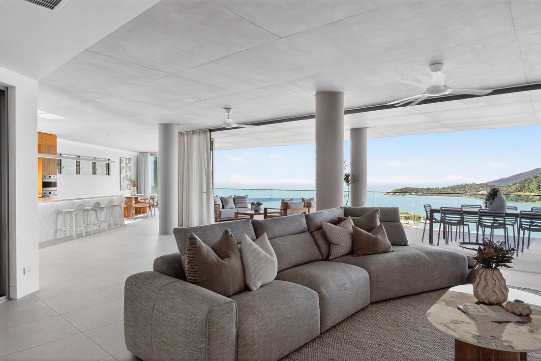 House in Airlie Beach, Queensland, Australia 4 - 17622273