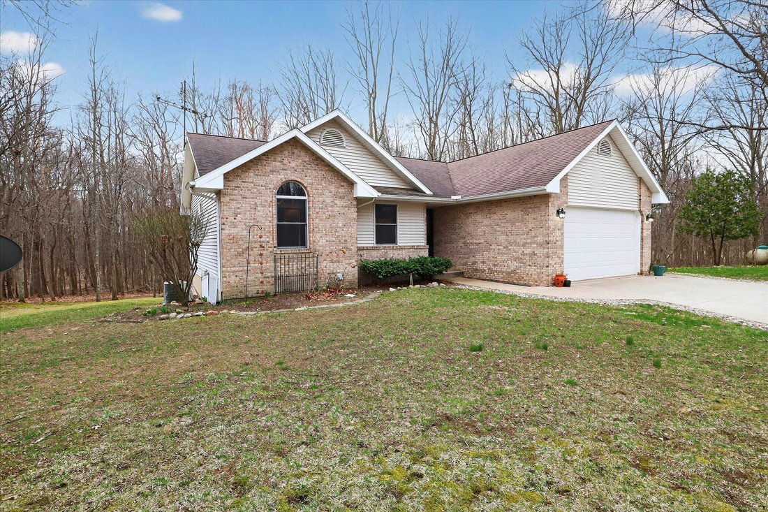 House in Sawyer, Michigan, United States 3 - 17622581
