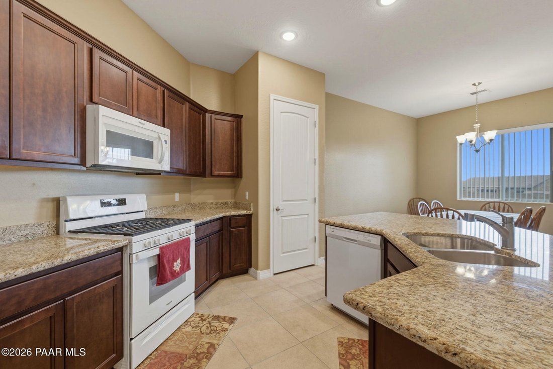 Prescott Valley, Arizona, United States 4 - 17620365