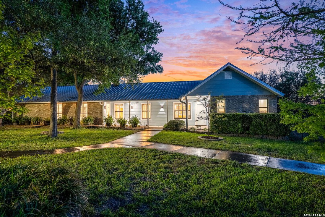 House in Canyon Lake, Texas, United States 1 - 17621237