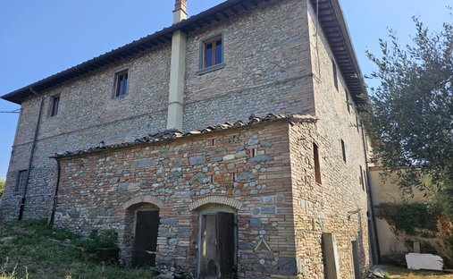 Country House in Center, Montespertoli, Tuscany 1