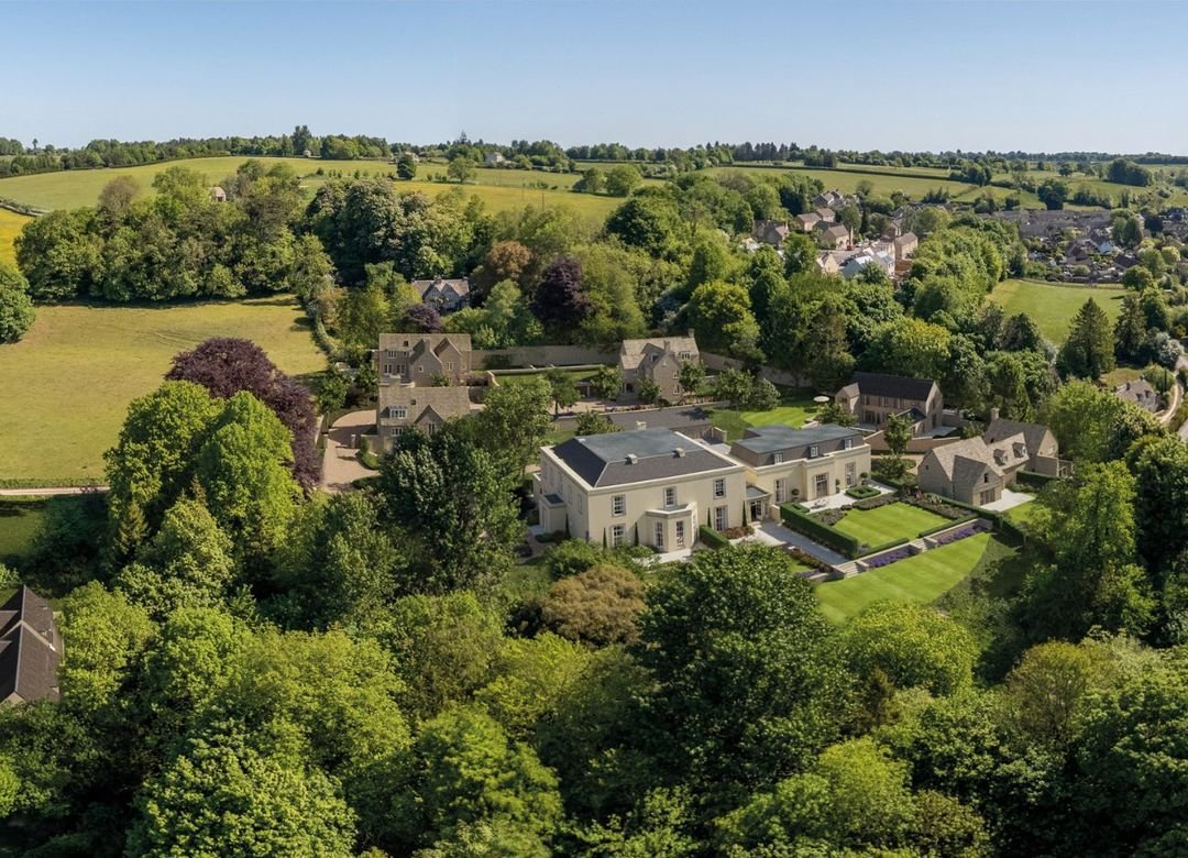 House in Avening, England 4 - 17620696