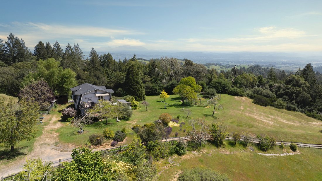 House in Healdsburg, California, United States 1 - 17619836