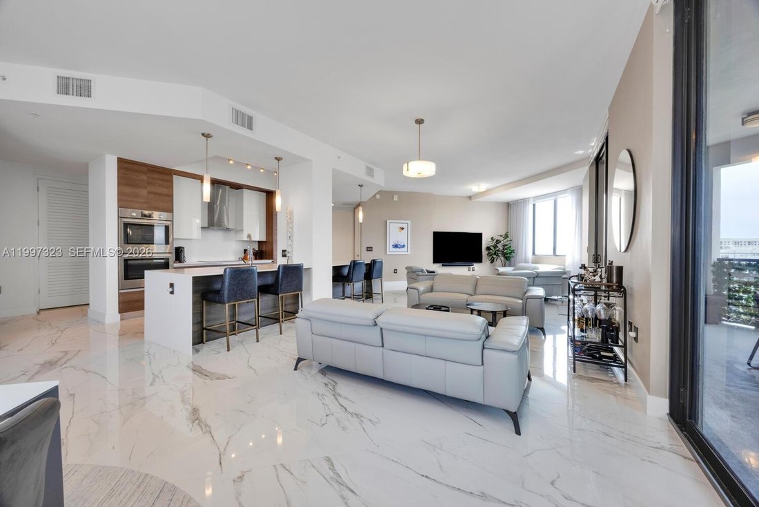 Condo in Coral Gables, Florida, United States 1 - 17621478
