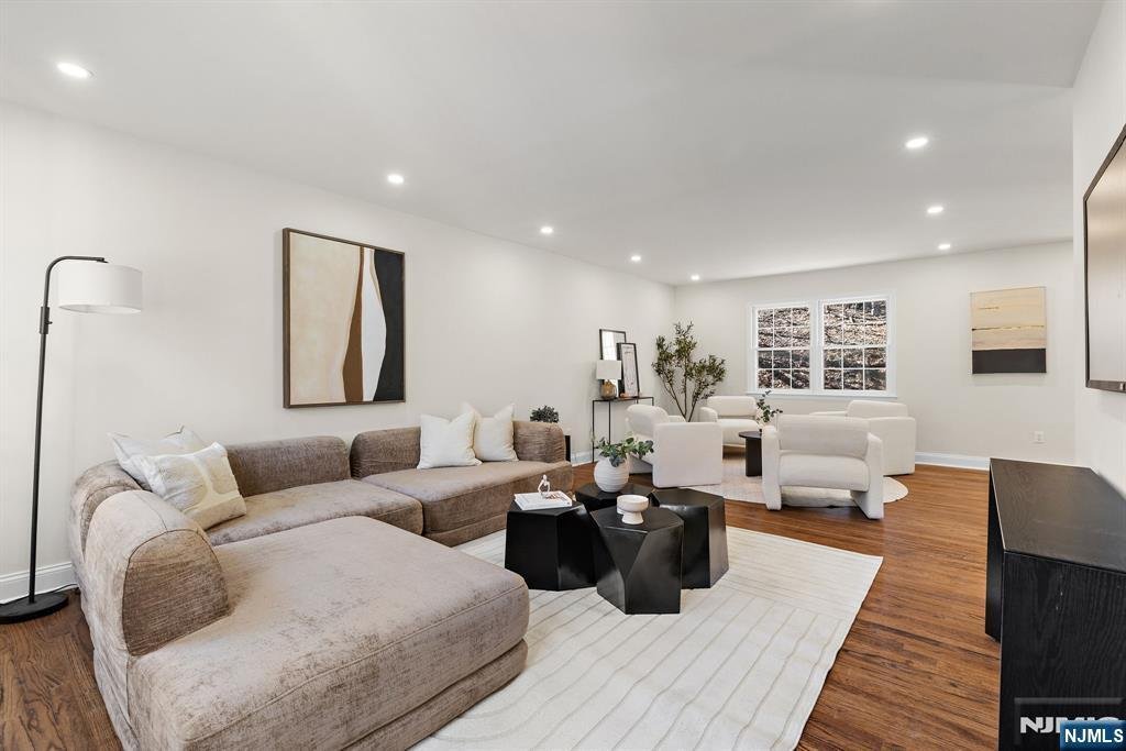 House in Verona, New Jersey, United States 3 - 17621122