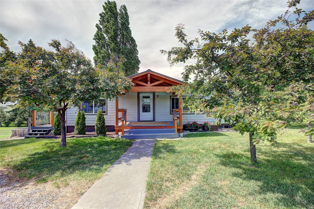 Polson, Montana, United States 1 - 17622575