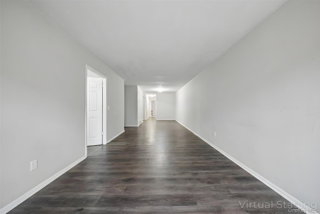 House in New York, New York, United States 4 - 17068069