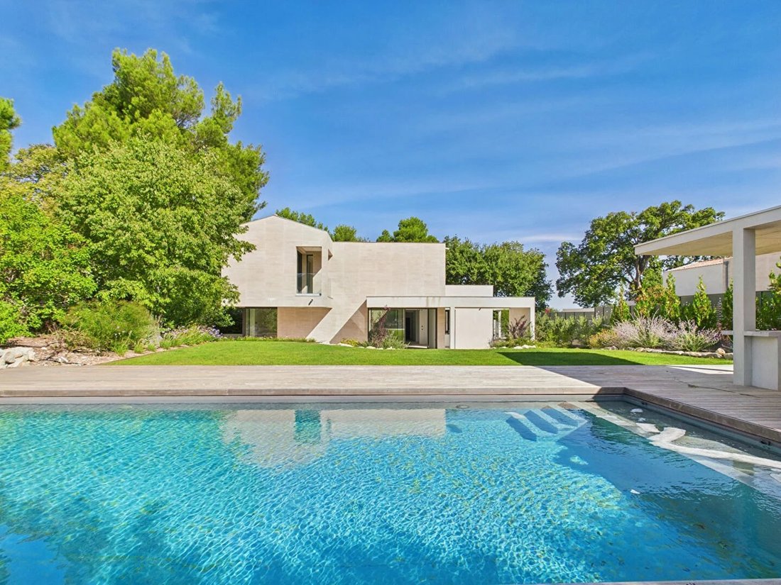 House in Saint-Rémy-de-Provence, Provence-Alpes-Côte d'Azur, France 1 - 17047446
