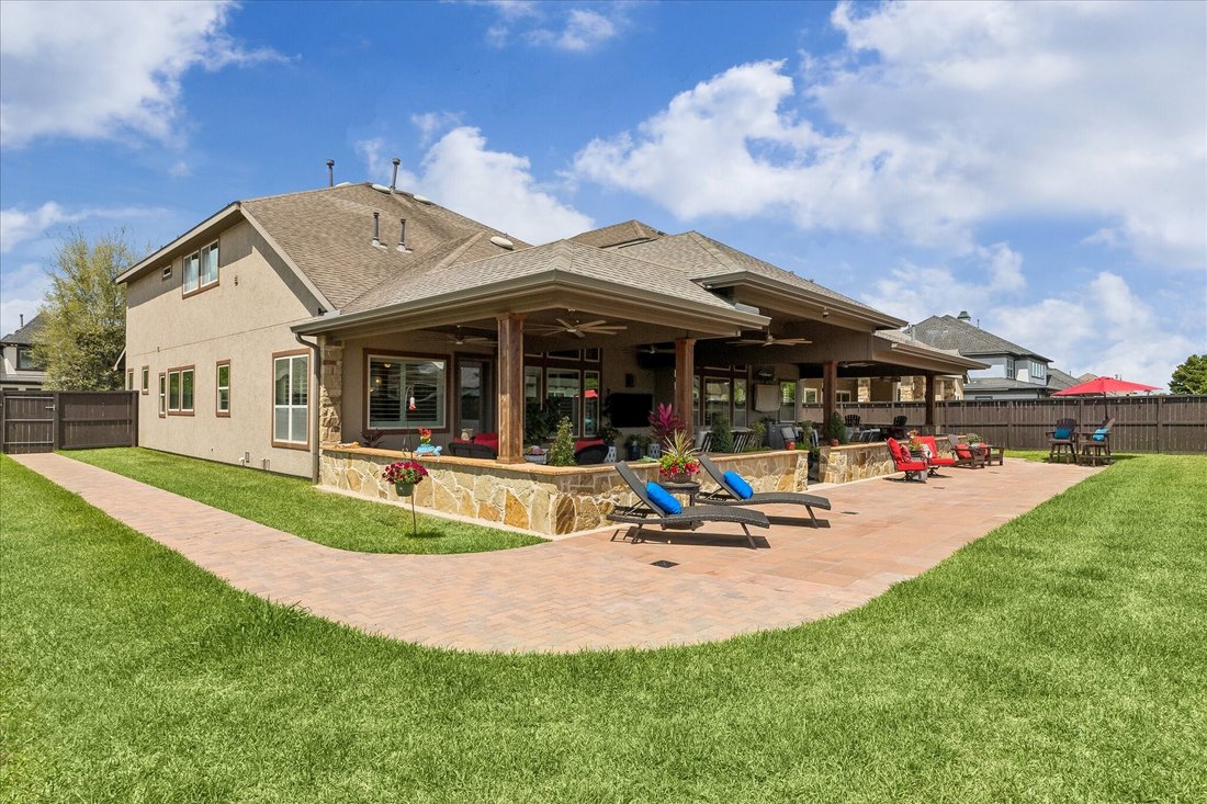 House in Friendswood, Texas, United States 5 - 17558085