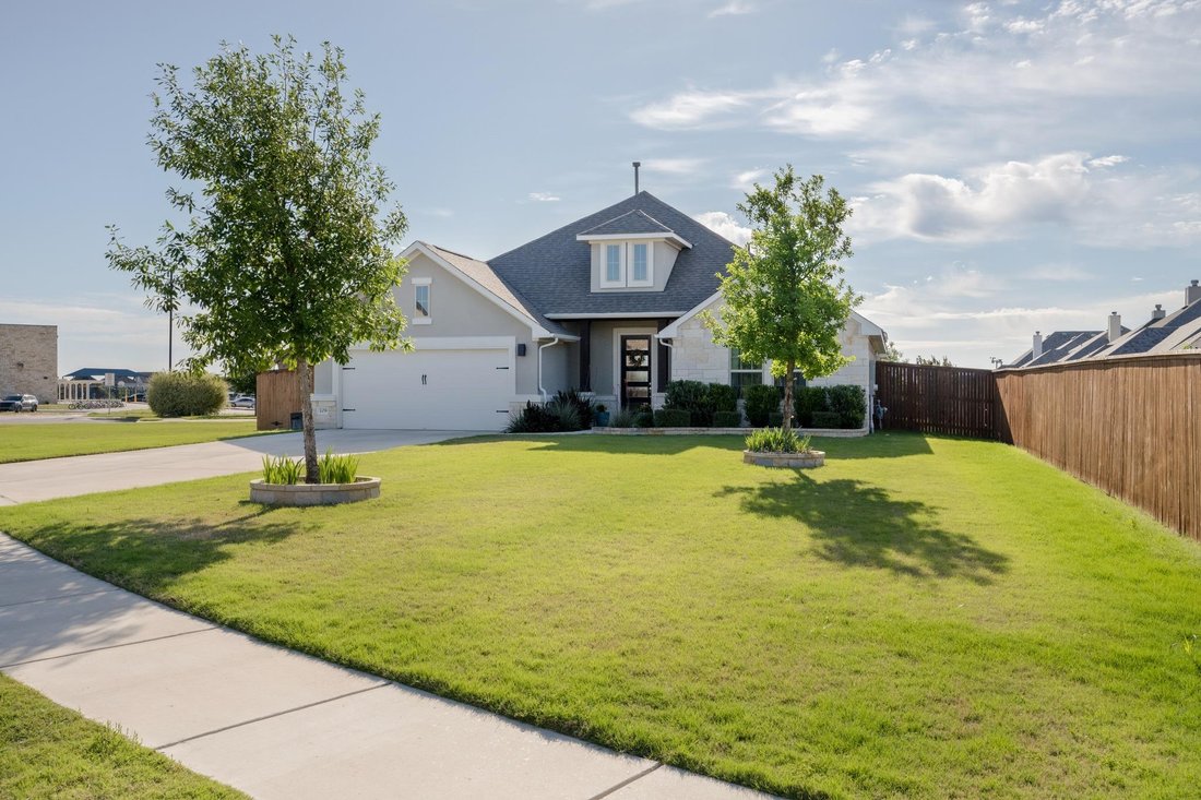 House in Liberty Hill, Texas, United States 4 - 17621273