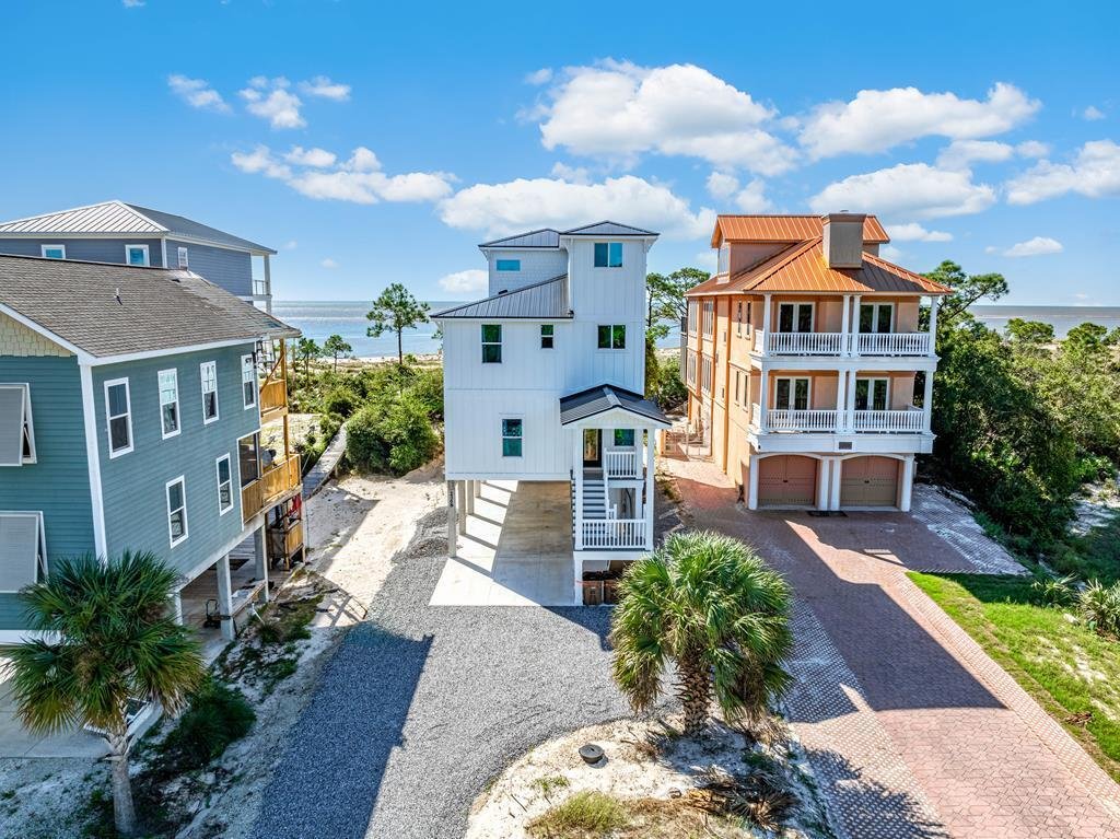 House in Port St. Joe, Florida, United States 2 - 17621615