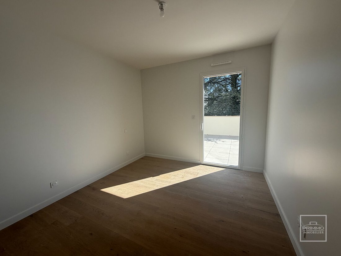 Apartment in Sainte-Foy-lès-Lyon, Auvergne-Rhône-Alpes, France 3 - 17622461