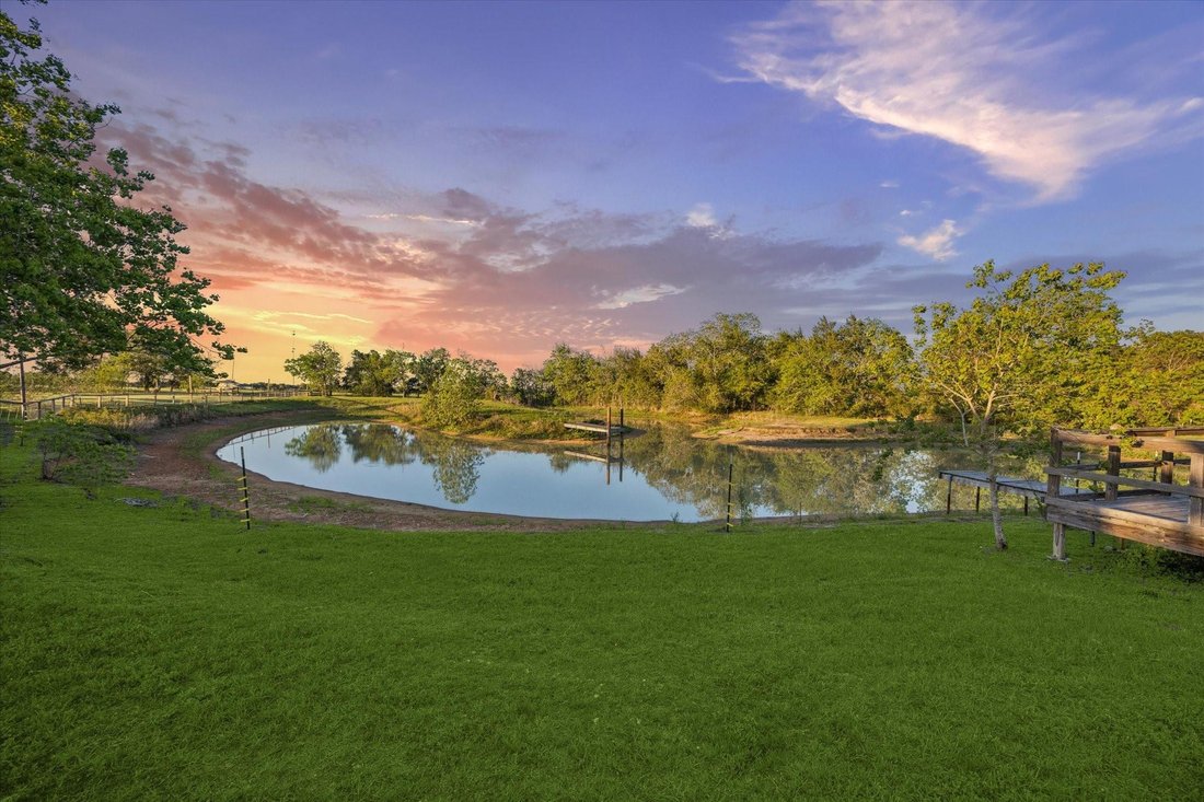 House in Cat Spring, Texas, United States 2 - 17621952