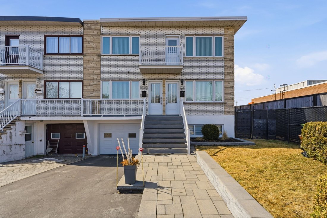 Apartment in Montreal, Quebec, Canada 1 - 17622678