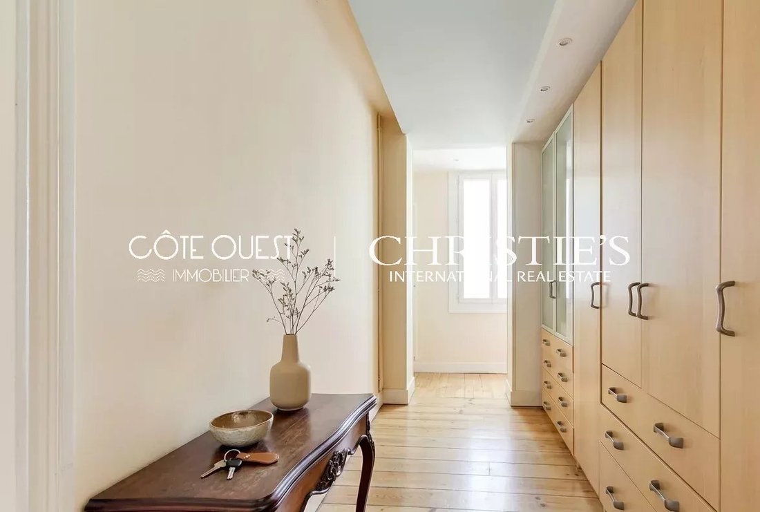 Apartment in Mairie-Marne, Biarritz, France 2 - 16871903