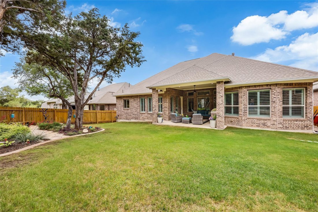 House in Jonestown, Texas, United States 2 - 17621301