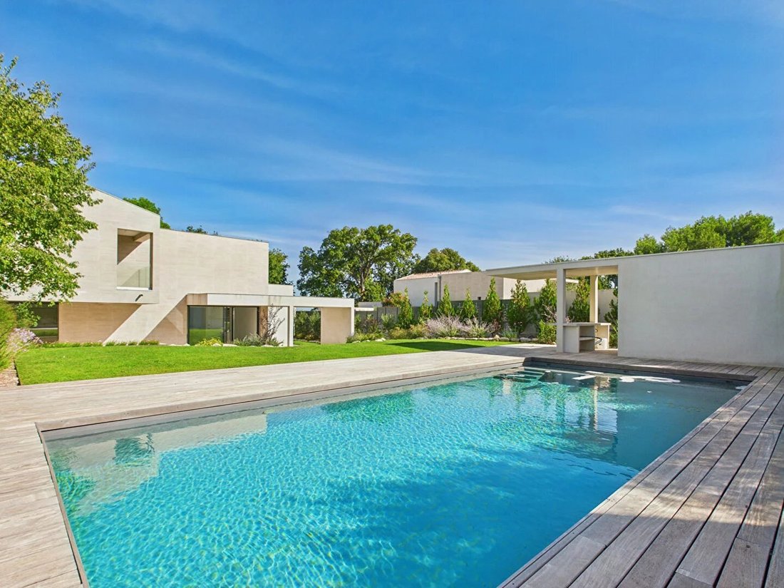 House in Saint-Rémy-de-Provence, Provence-Alpes-Côte d'Azur, France 2 - 17047446