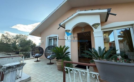 Villa in Heilige Philomena, Montesilvano, Abruzzen 1