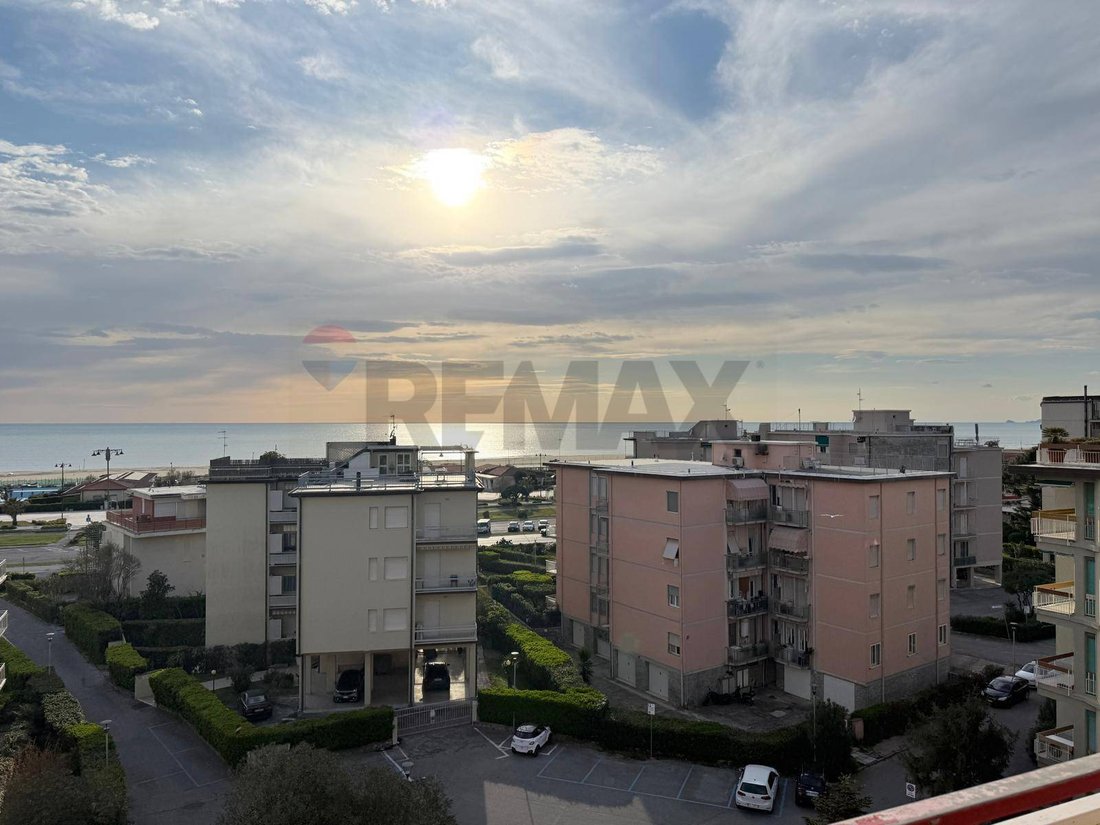Apartment in Viareggio, Tuscany, Italy 2 - 17623520