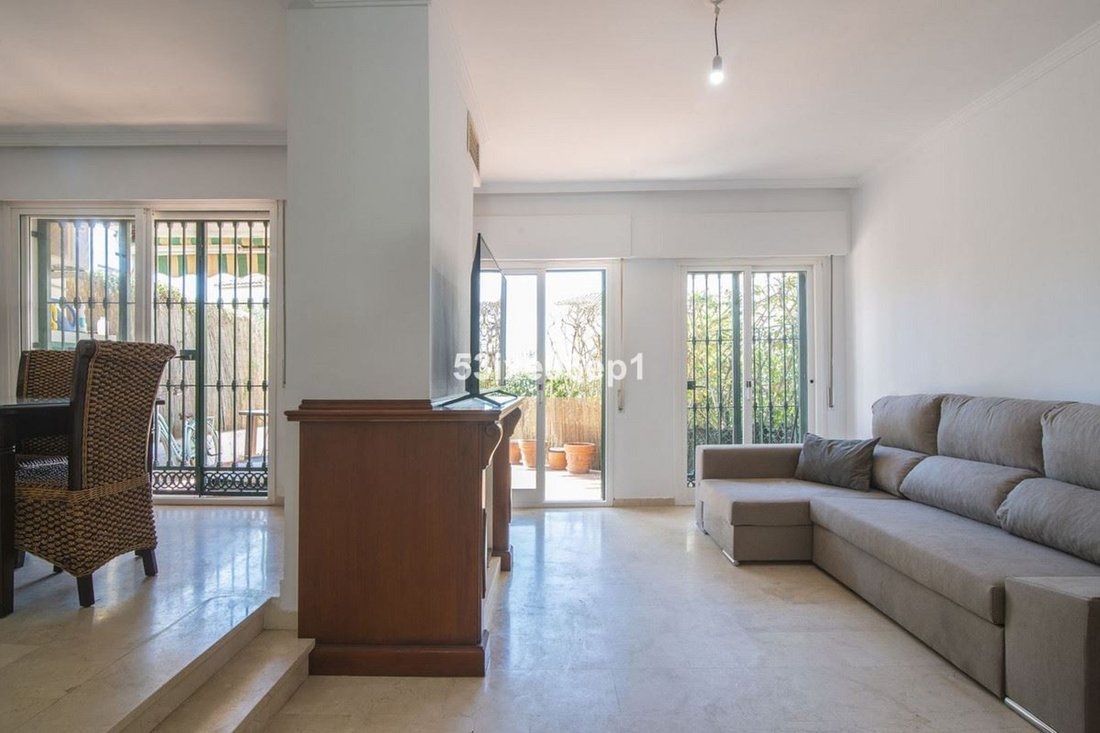 Townhouse in Estepona, Andalusia, Spain 3 - 17619862