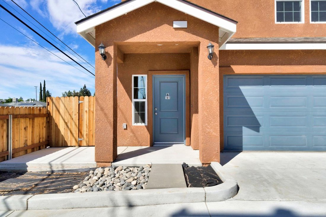 House in Fresno, California, United States 2 - 17621345