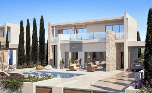 Villa in Peyia, Paphos, Cyprus 1