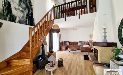 House in Montbazin, Occitania, France 1