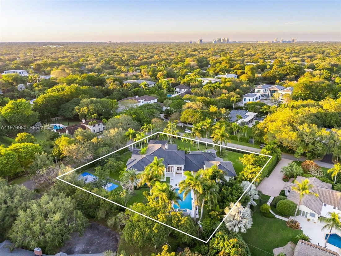 House in Coral Gables, Florida, United States 2 - 17621429