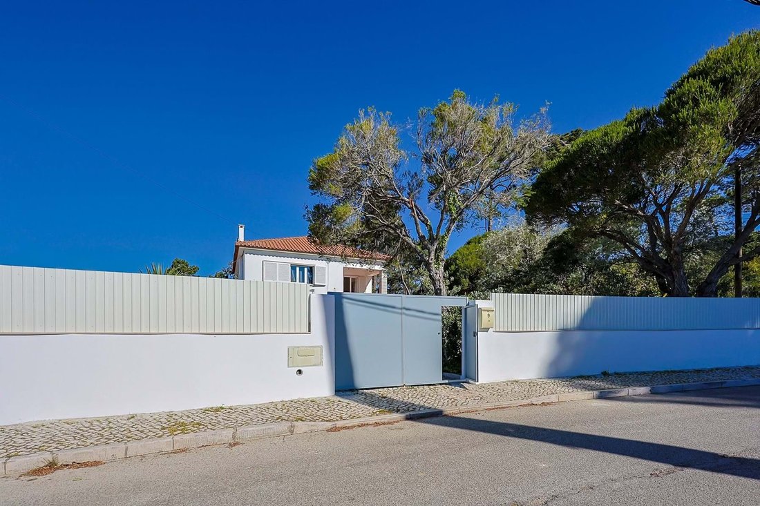 Villa in Colares, Lisbon, Portugal 2 - 17620177