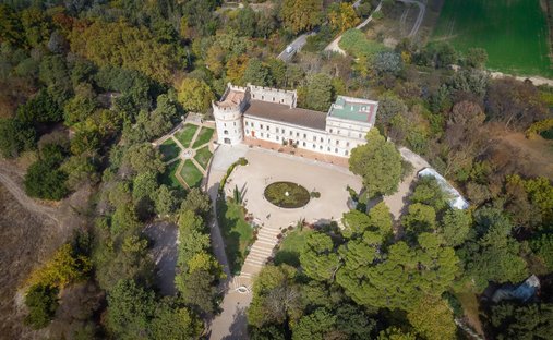 Anwesen in Arles, Provence-Alpes-Côte d'Azur, Frankreich 1