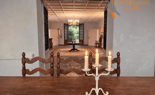 Villa a Centro, Verona, Veneto 1