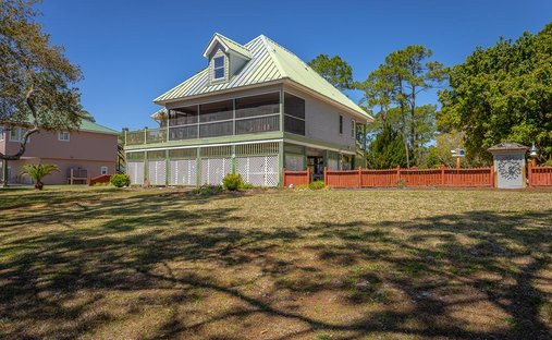 House in Carrabelle, Florida, United States 1