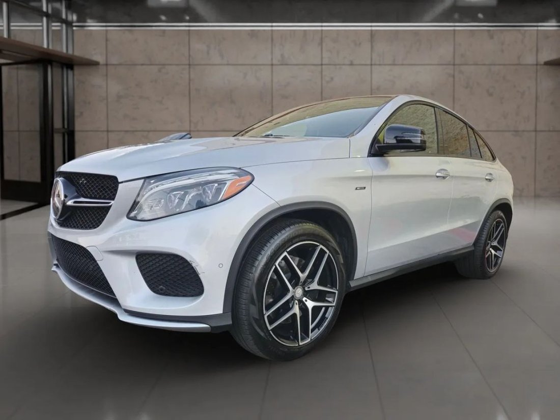 Suv in Fullerton, CA, United States 1 - 17623218