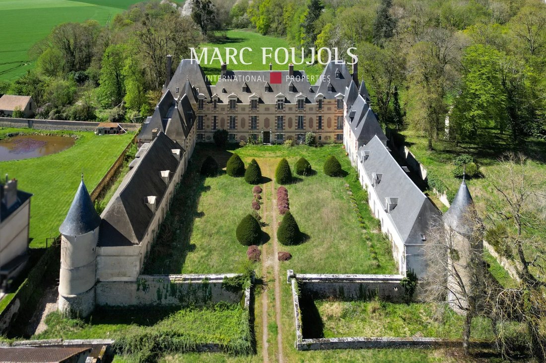 Castle in Pacy-sur-Eure, Normandy, France 2 - 17234694