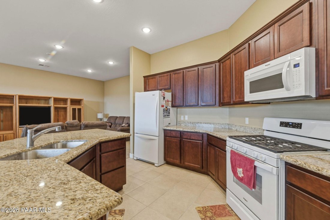 Prescott Valley, Arizona, United States 3 - 17620365